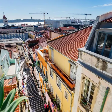 Bica's River View Duplex Apartment