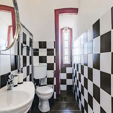 Bica's River View Duplex Apartment Lissabon