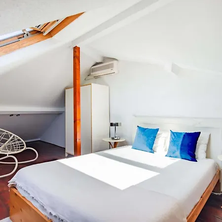 Bica's River View Duplex