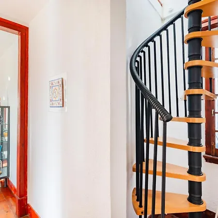 아파트 Bica's River View Duplex *